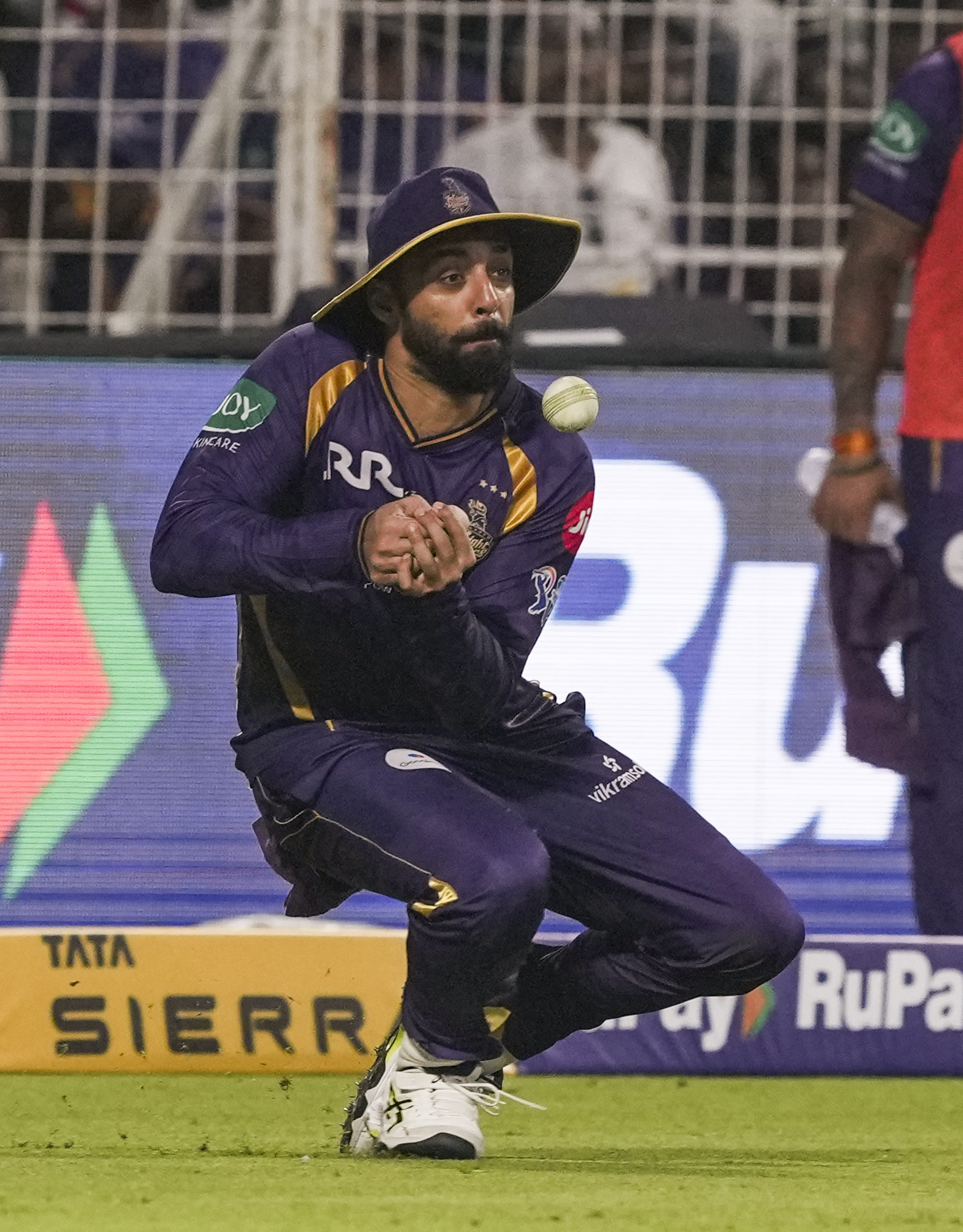 SRH vs KKR IPL 2026: Run Outs & Abhishek Sharmas 100 Sixes at Eden Gardens