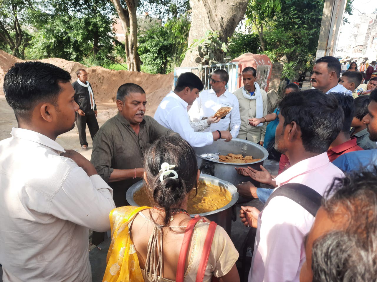 Lakhna Purnima: Kalika Devi Temple Bhandara & Jhunda Chadhana