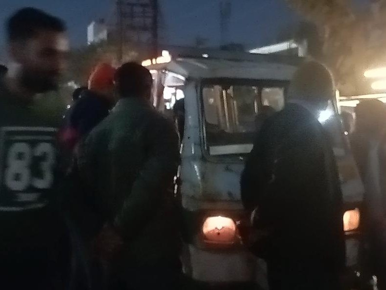 वाहन की टक्कर से युवक की मौत:  पुलिस पहचान कराने में जुटी, सोशल मीडिया का ले रही सहारा – Auraiya News