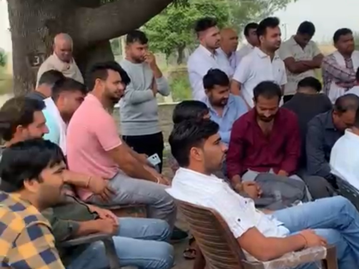 PWD Workers Announce Protest Against Officials in Meham Over Harassment