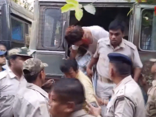 गुरुवार को मालदा घटना से जुड़ी करीब 18 आरोपियों को अरेस्ट किया गया था। अब तक कुल 35 लोग गिरफ्तार हो चुके हैं।