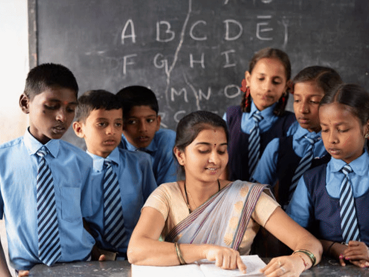 70 हजार शिक्षक ऐसे हैं, जिनकी नियुक्ति 2011 से पहले हुई थी।