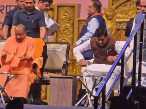 सीएम योगी आदित्यनाथ के साथ मध्यप्रदेश के मुख्यमंत्री मोहन यादव भी मंच मौजूद रहे।