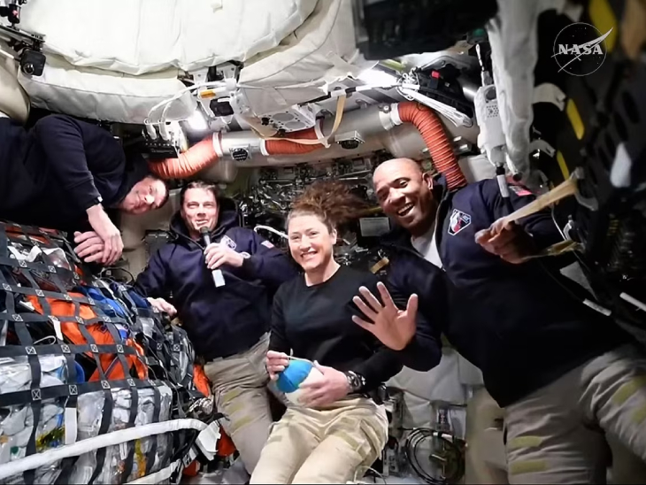 CSA astronaut Jeremy Hansen and NASA astronauts Reed Wiseman, Christina Koch and Victor Glover spoke from the NeoRian spacecraft.