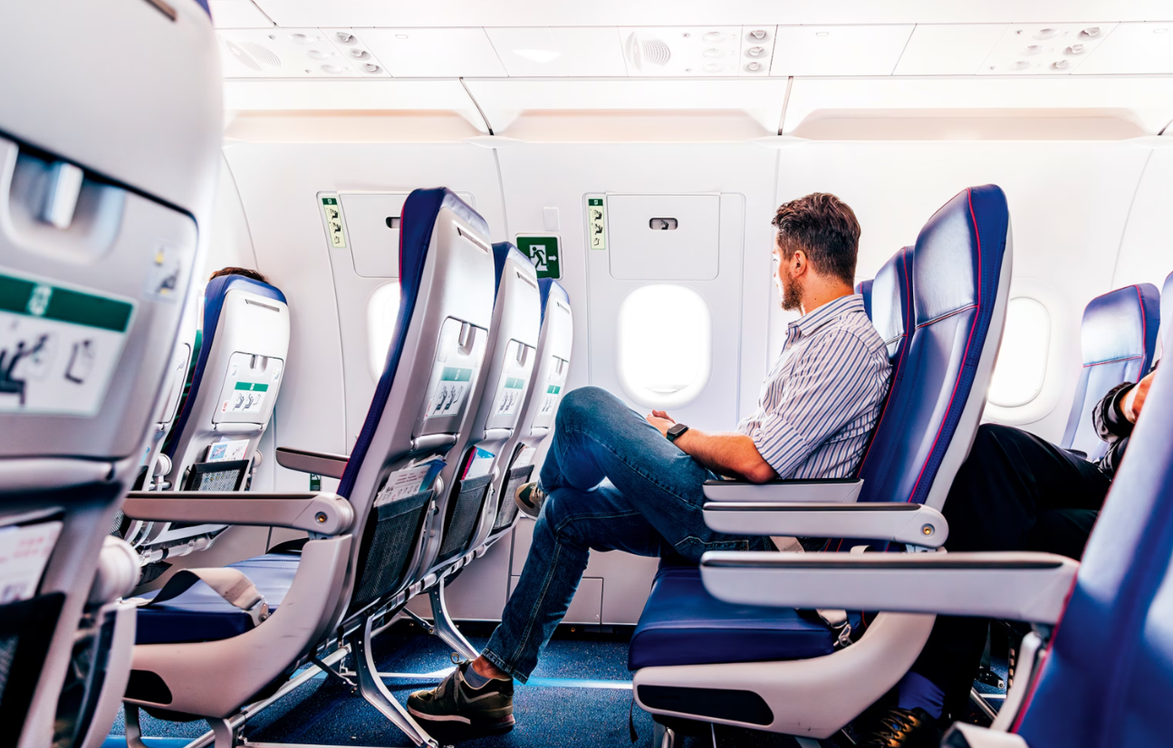 रिपोर्ट्स के मुताबिक, अभी एयरलाइंस पंसद की सीटें चुनने पर 500 से 3000 रुपए तक एक्स्ट्रा चार्ज करती हैं।