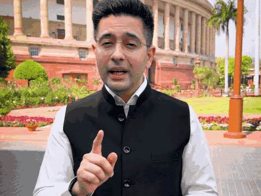 उपनेता पद से हटाए जाने के बाद सांसद राघव चड्‌ढा ने वीडियो जारी कर रिएक्शन दिया।