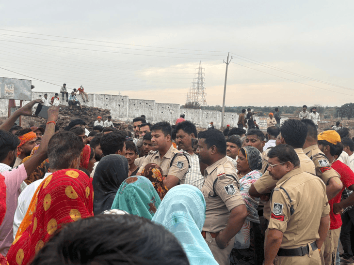 Rewa Suicide Protest | National Highway 39 Jam