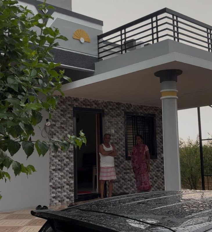 ये अशोक के भाई हैं। परिवार के साथ कहांडलवाडी गांव में रहते हैं।