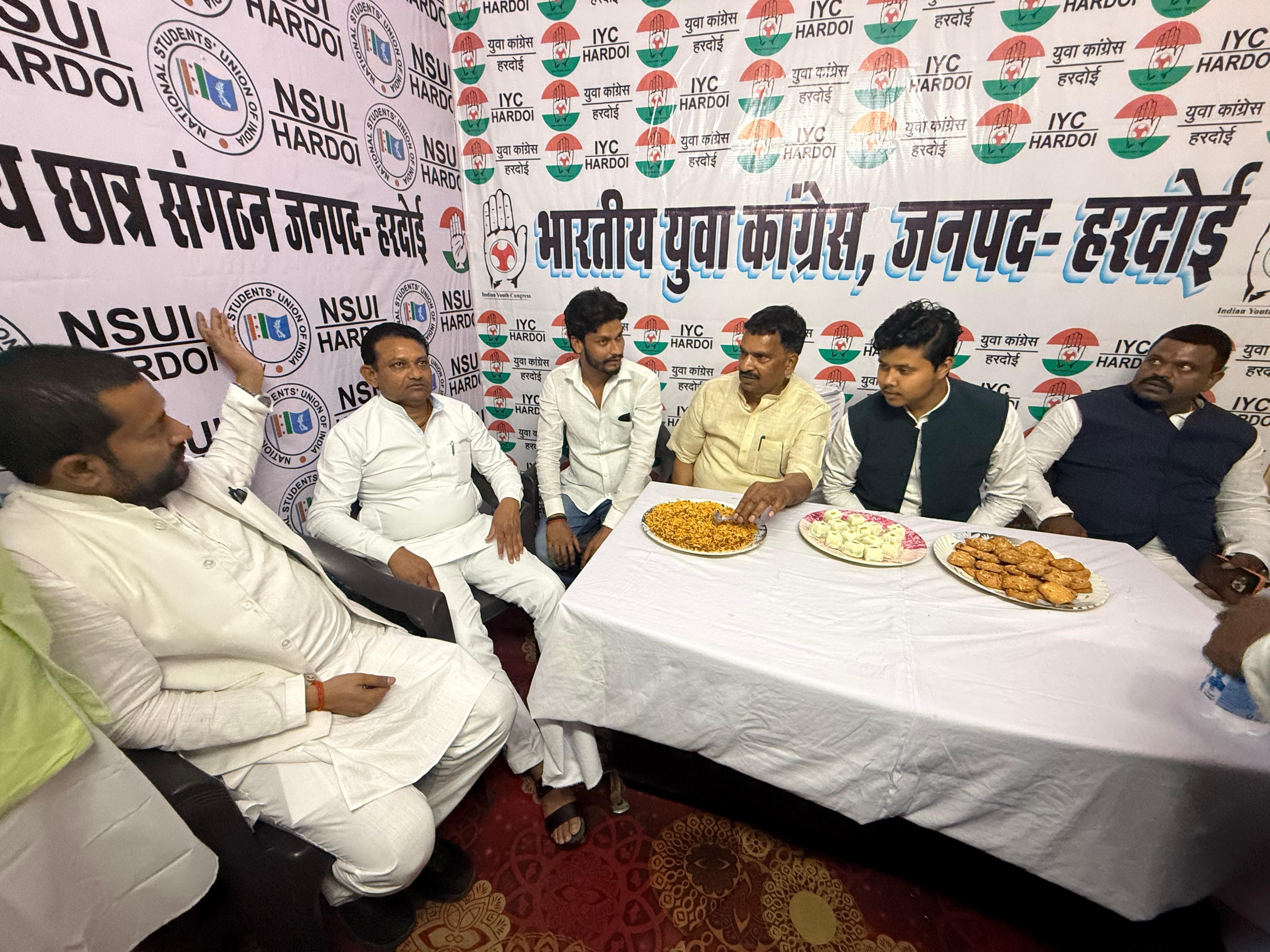 Hardoi: Rakesh Rathore Slams Govt Over Election Delay
