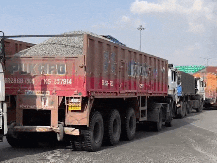 Rewa Bela Bypass Traffic Jam | Chorthata Police Absent; Vehicles Crawl