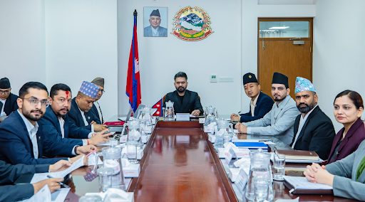 प्रधानमंत्री बालेन शाह की अध्यक्षता में रविवार को हुई कैबिनेट बैठक में दो दिन की छुट्टी फैसला लिया गया।