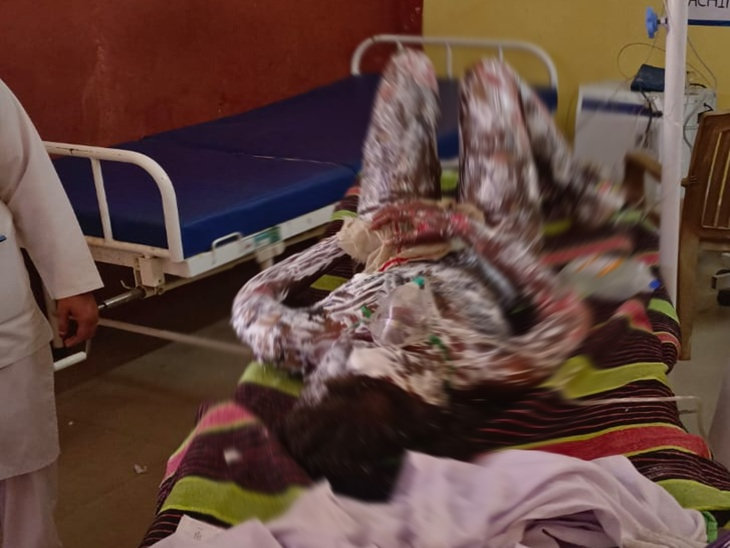 95 फीसदी झुलसी अवस्था में मिली थी छात्रा।