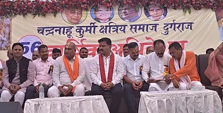 सामाजिक कार्यक्रम में शामिल होने पहुंचे गृहमंत्री विजय शर्मा।