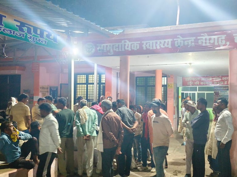 Chandauli Man Dies After 11kV Wire Falls | Sanjay Yadav Family Alleges ...