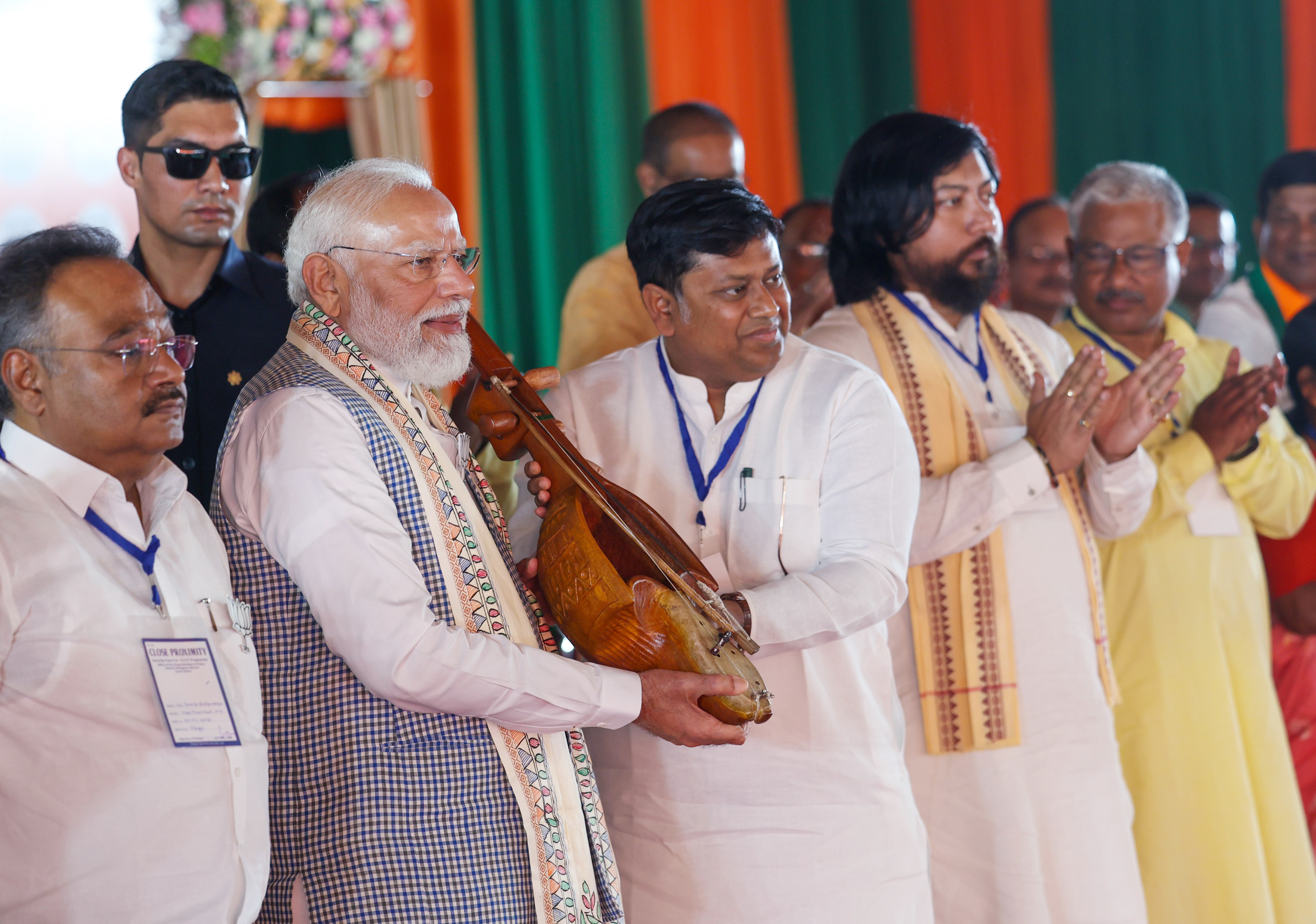 BJP leaders welcomed the Prime Minister in Cooch Behar, Bengal on Sunday.