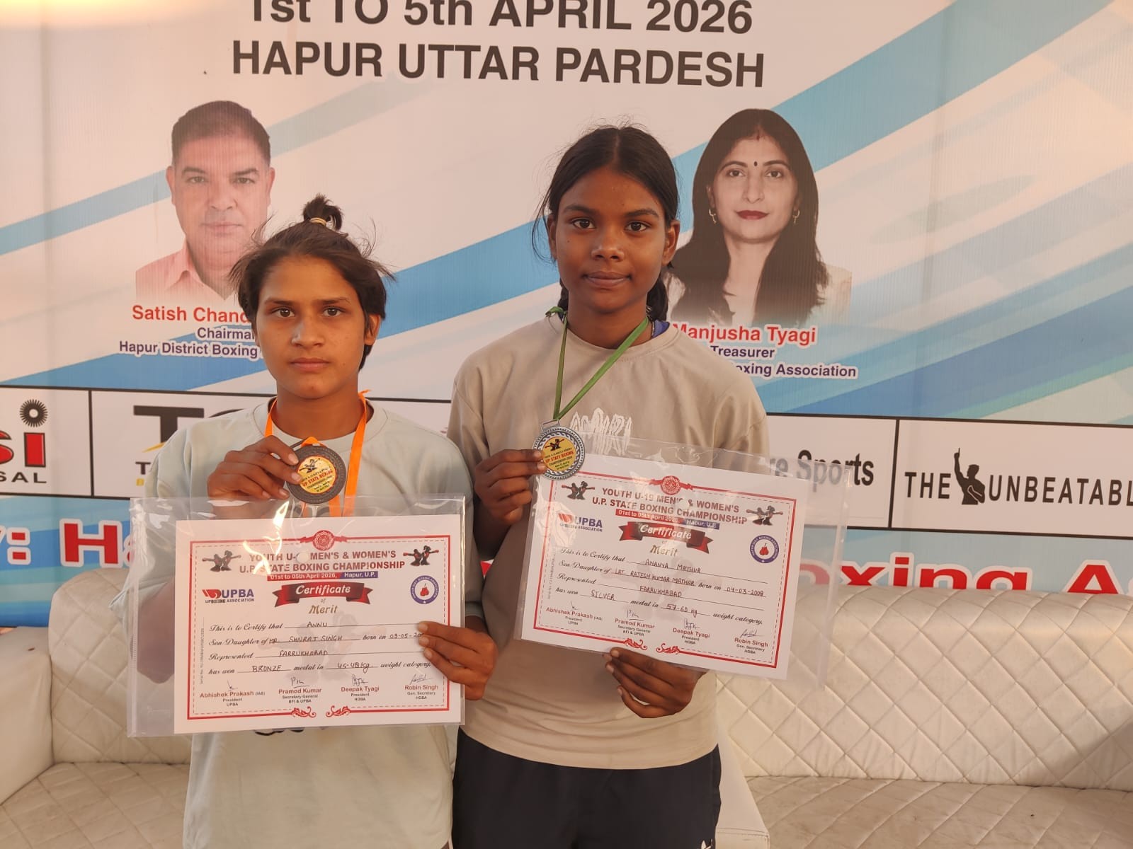 Hapur Boxing State Level Comp: Farrukhabads Ananya Mathur Wins Silver Medal