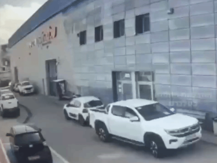 ईरान ने सोमवार को इजराइल के पेटाह टिकवा शहर पर मिसाइल हमला किया।