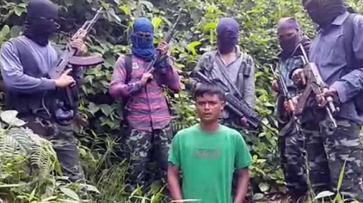 सुल्फा के हिरासत में ULFA का मेंबर। (File Photo)