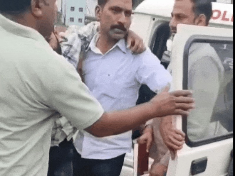 जब मुख्य आरोपी विजय को हॉस्पिटल लाया गया तो वह चीख-चीखकर माफी मांग रहा था।