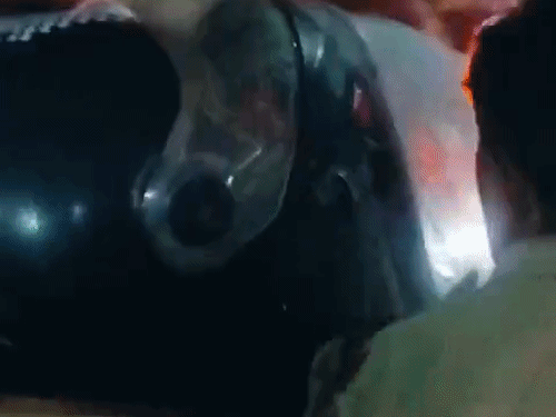 निर्माणधीन मकान में एक किशोरी से कथित रेप का मामला सामने आया। पुलिस ने आरोपी युवकों को मौके से हिरासत में लिया।