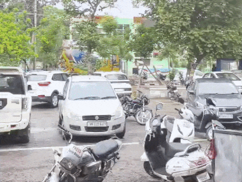 करनाल में मंगलवार की दोपहर बारिश हुई।