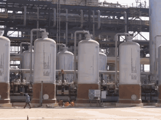 पचपदरा रिफाइनरी देश की सबसे आधुनिक बीएस-6 मानक की रिफाइनरी है।