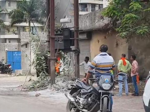 ट्रांसफार्मर में लगी आग बड़ा हादसा टाला