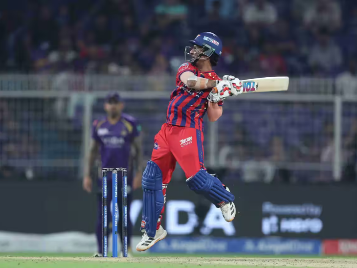 आयुष बडोनी 54 रन बनाकर आउट हुए।