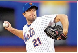 शर्जर के अनुसार, ‘पियानो बजाना अंगुलियों के लिए वेटलिफ्टिंग जैसा है।’ - Dainik Bhaskar