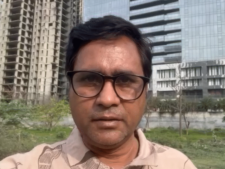 डायरेक्टर सनोज मिश्रा ने इस शादी को लव जिहाद बताया था।