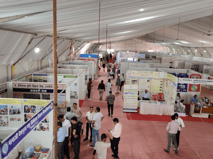 कृषि यंत्रों के साथ-साथ ड्रोन तकनीक और सूक्ष्म सिंचाई प्रणालियों का सीधा प्रदर्शन किया जाएगा।