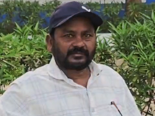 पापाराव 17-18 साल का था, तब नक्सल संगठन में भर्ती हुआ था।