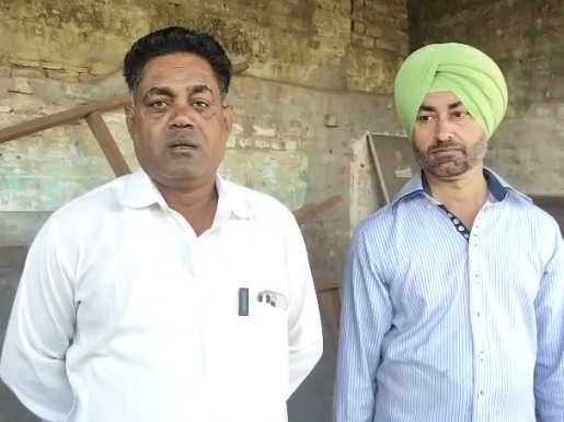 घटना की जानकारी देते बॉबी शर्मा।