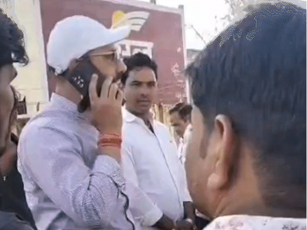 अशोक नगर में कलेक्टर किसानों की समस्या को लेकर समिति प्रबंधक पर भड़क गए।
