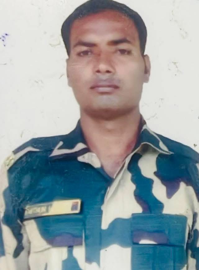 शहीद BSF जवान मिथुन मंडल।