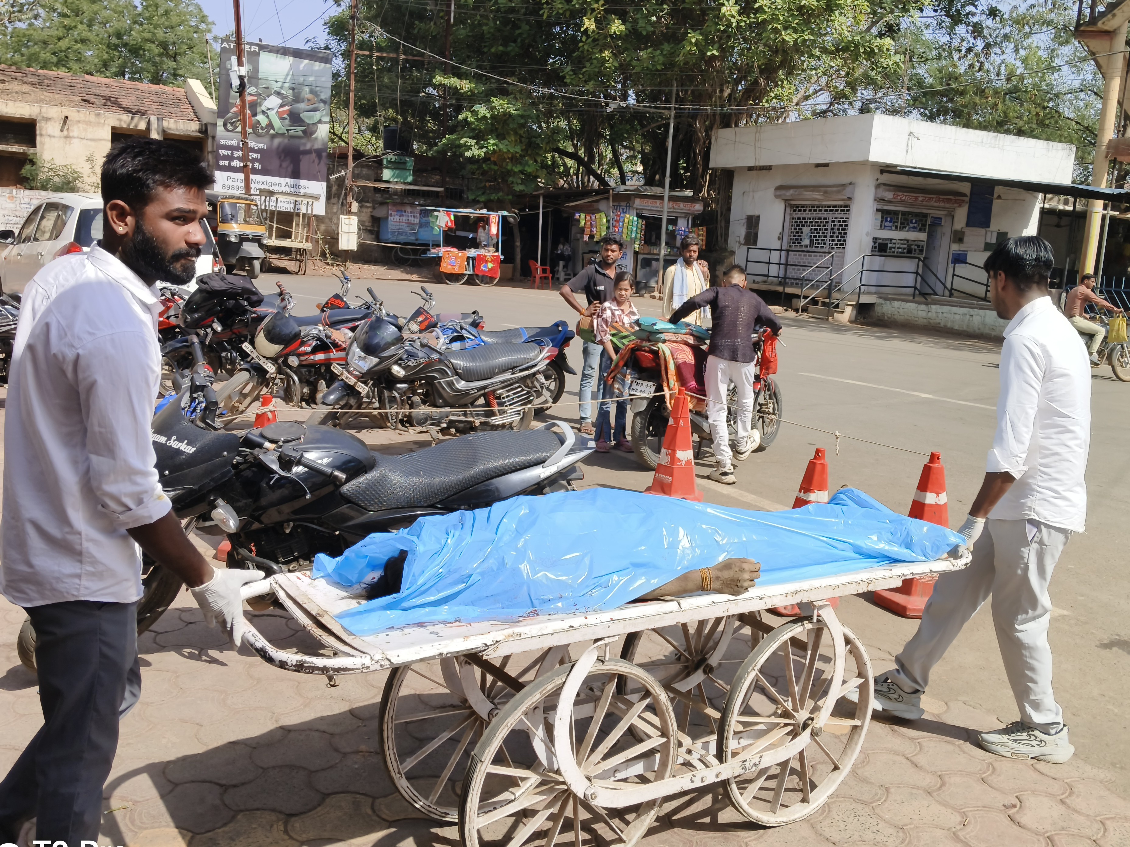 हाईवे एक्सीडेंट