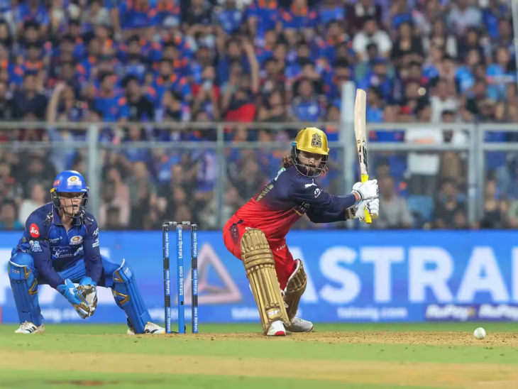 रजत पाटीदार ने 20 बॉल पर 53 रन बनाए।