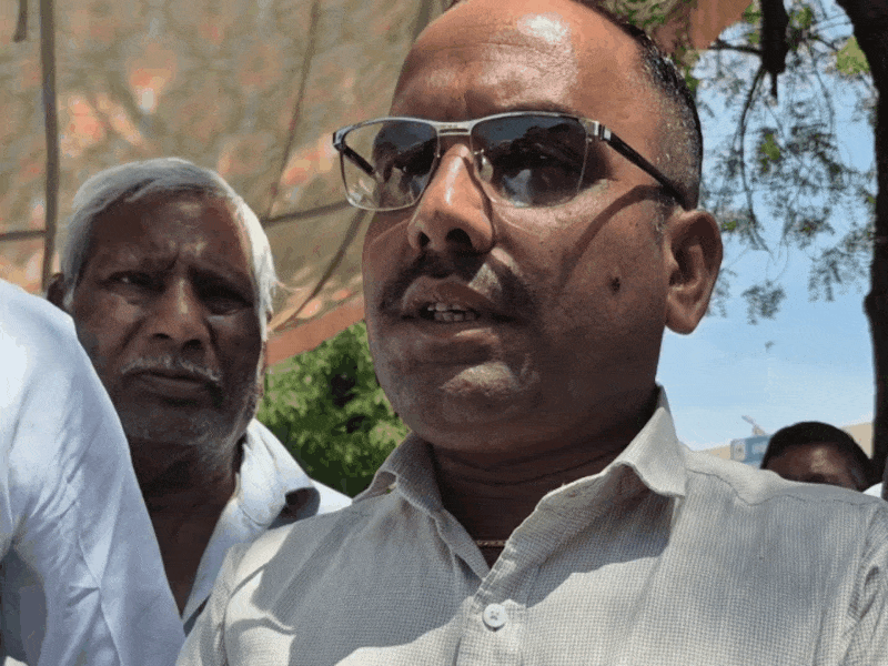 छात्र के परिजनों ने सरकार से उच्च स्तरीय जांच की मांग की है