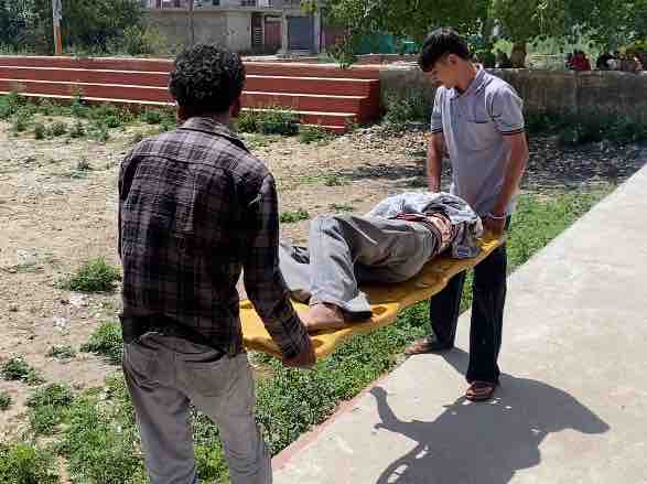 शव को कब्जे में लिया।