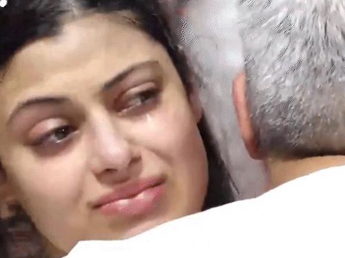 राजकीय सम्‍मान के साथ आशा भोसले का अंतिम संस्कार, बेटे आनंद ने दी मुखाग्नि