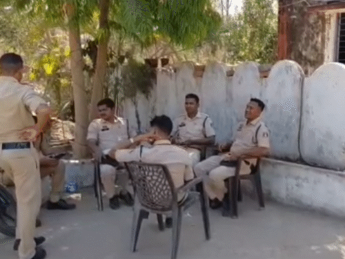 पुलिस टीम पर हमला करने वाले 9 आरोपियों को अरेस्ट किया गया है। - Dainik Bhaskar