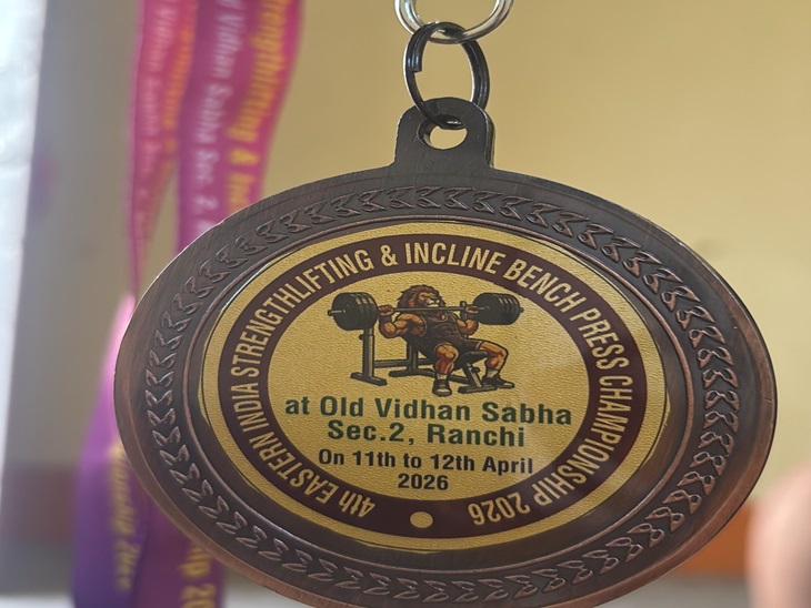 83 किलोग्राम भार वर्ग की जूनियर कैटेगरी में तृतीय स्थान हासिल करते हुए ब्रॉन्ज मेडल अपने नाम किया।