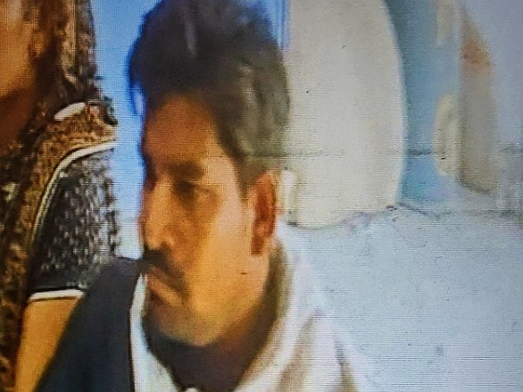 10 दिन बाद 2 और संदिग्धों के CCTV फुटेज मिले:  बुरहानपुर में सराफा कारोबारी से 7 लाख की लूट; सूचना देने के लिए 2 नंबर जारी – Burhanpur (MP) News