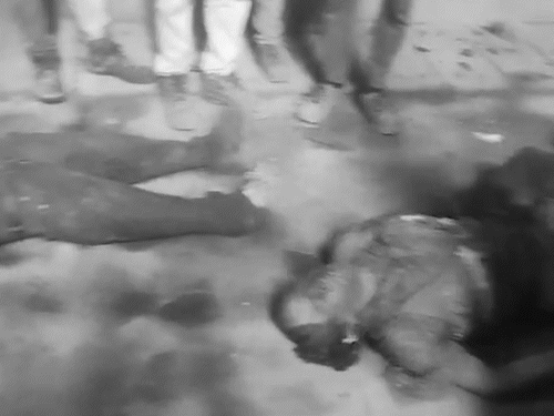 मजदूर गंभीर रूप से घायल हो गए, जिन्हें इलाज के लिए अस्पताल भेजा गया है।