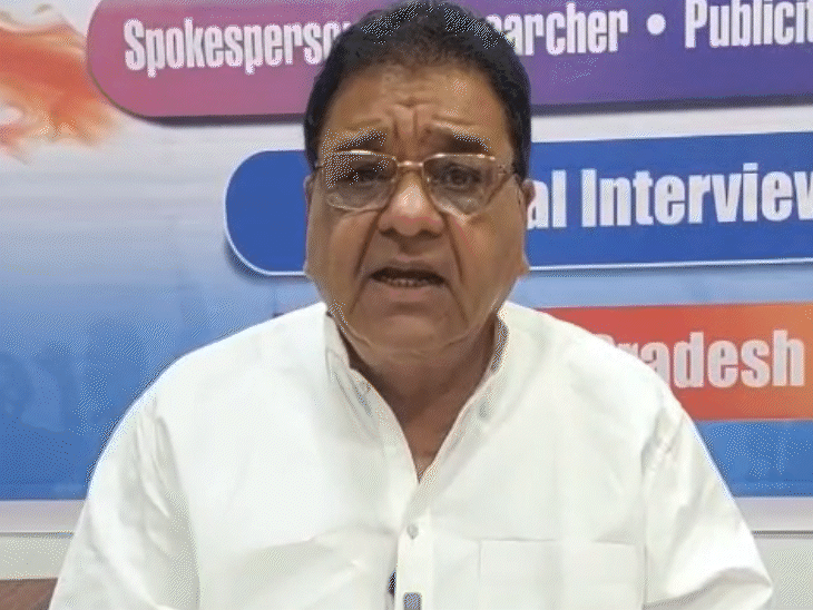 कांग्रेस मीडिया विभाग के अध्यक्ष मुकेश नायक।