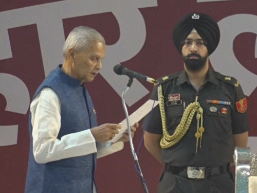 बिजेंद्र यादव ने भी आज डिप्टी CM पद की शपथ ली। वे JDU के सीनियर लीडर हैं।