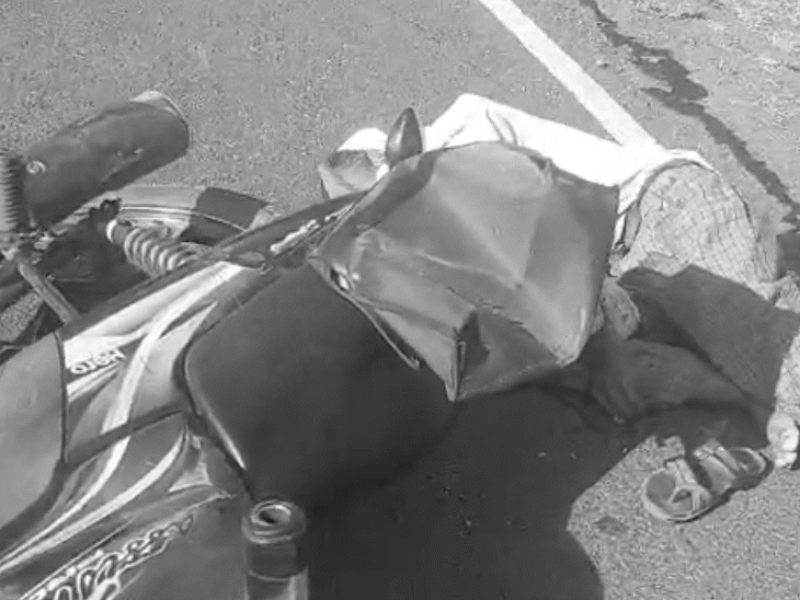 बाइक सवार किराना कारोबारी को सड़क पर गोली मारी गई थी।