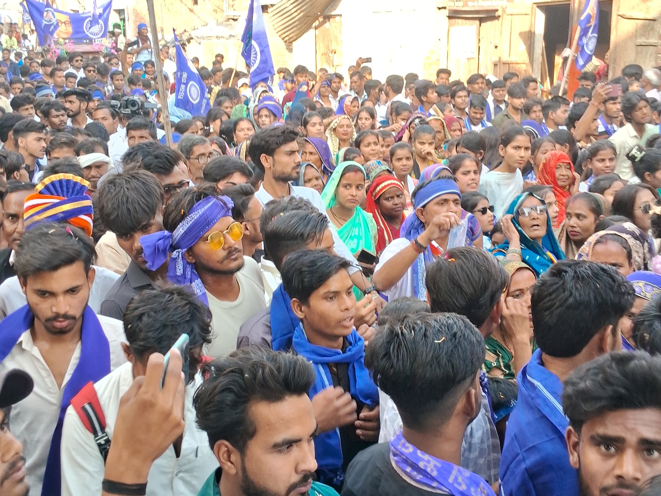 Bilsi Ambedkar Jayanti Shobhayatra Grand Welcome With Pushp Varsha