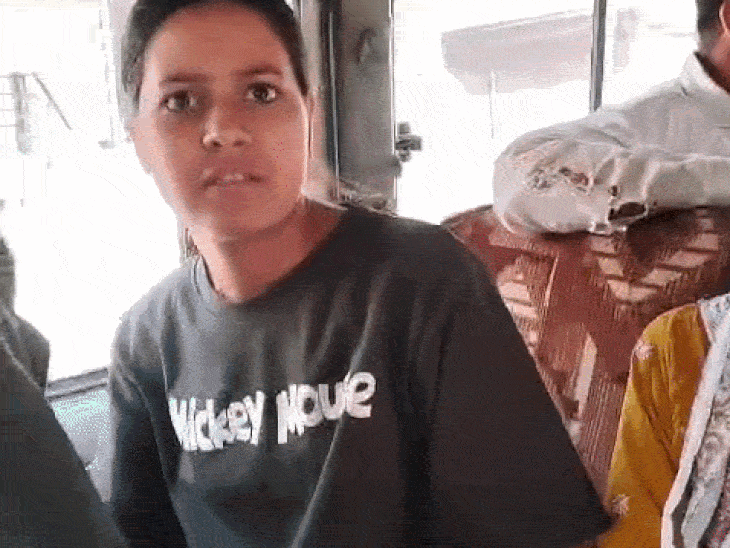 हादसे में महिलाएं भी घायल हुई हैं।