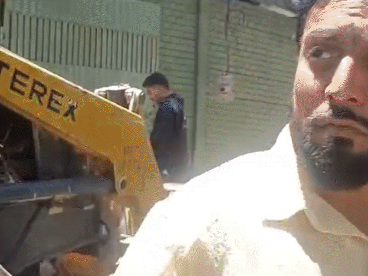 10 अप्रैल को हलालपुरा में कार्रवाई की गई थी।।